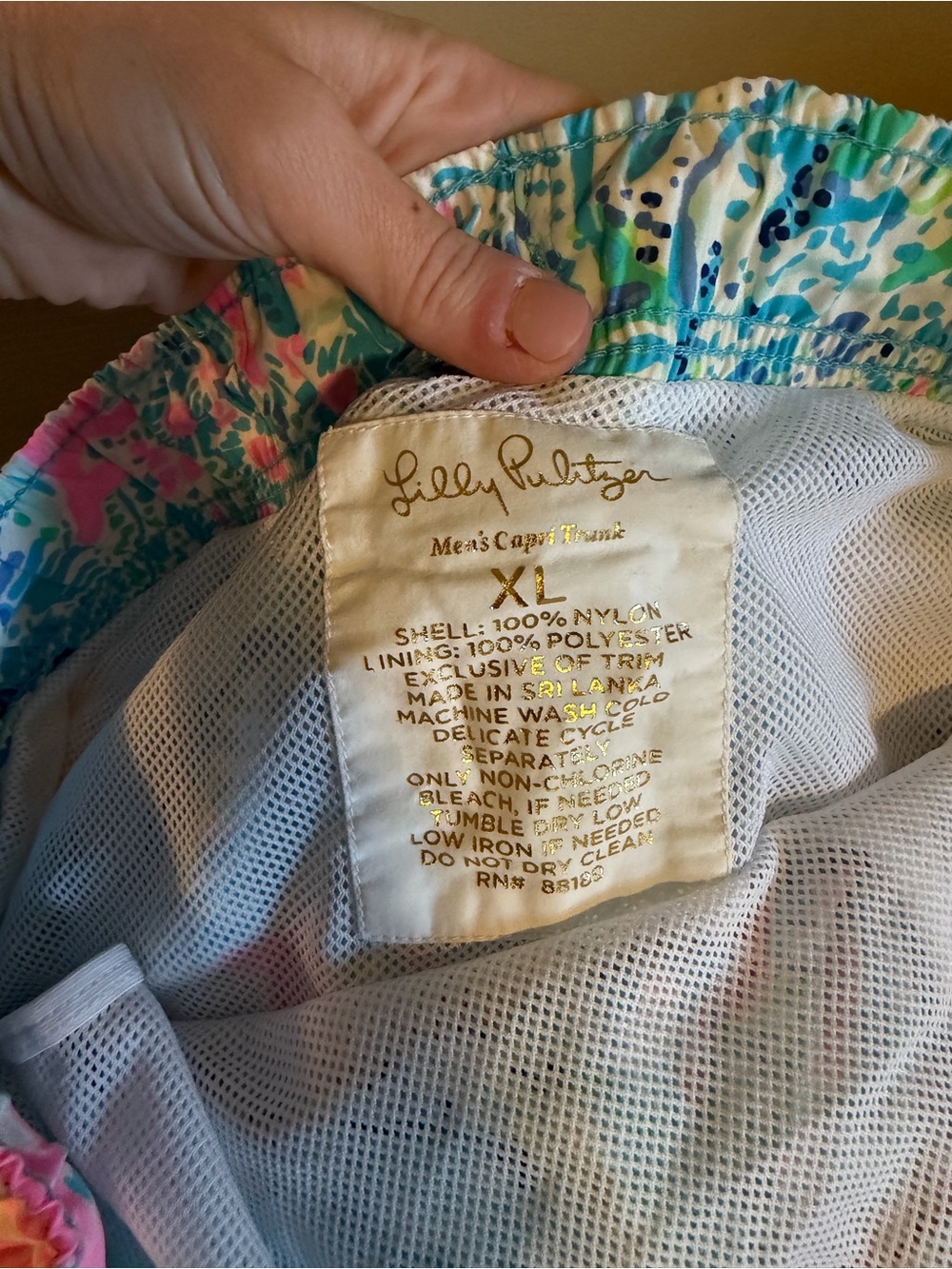 Lilly Pulitzer Men’s Blue & Pink Capri Trunk Swim Shorts - Picture 5 of 7